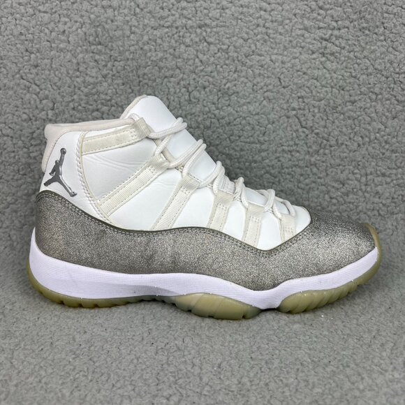 Jordan 11 Vast Grey Womens 8 Shoe Metallic Silver White Glitter Retro Mens 6.5 2 - Picture 3 of 11